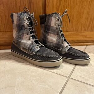 Sperry Top Sider Corduroy and Sequin‎ Hightop Lace-up Sneakers 8M